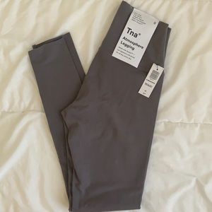 Aritzia TNA Atmosphere Legging